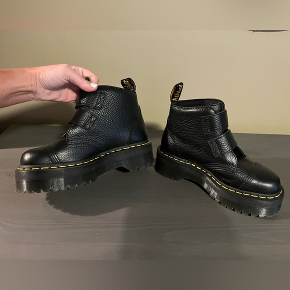 DR. Martens Devon Flower Quad Boots NWOB - Picture 6 of 16